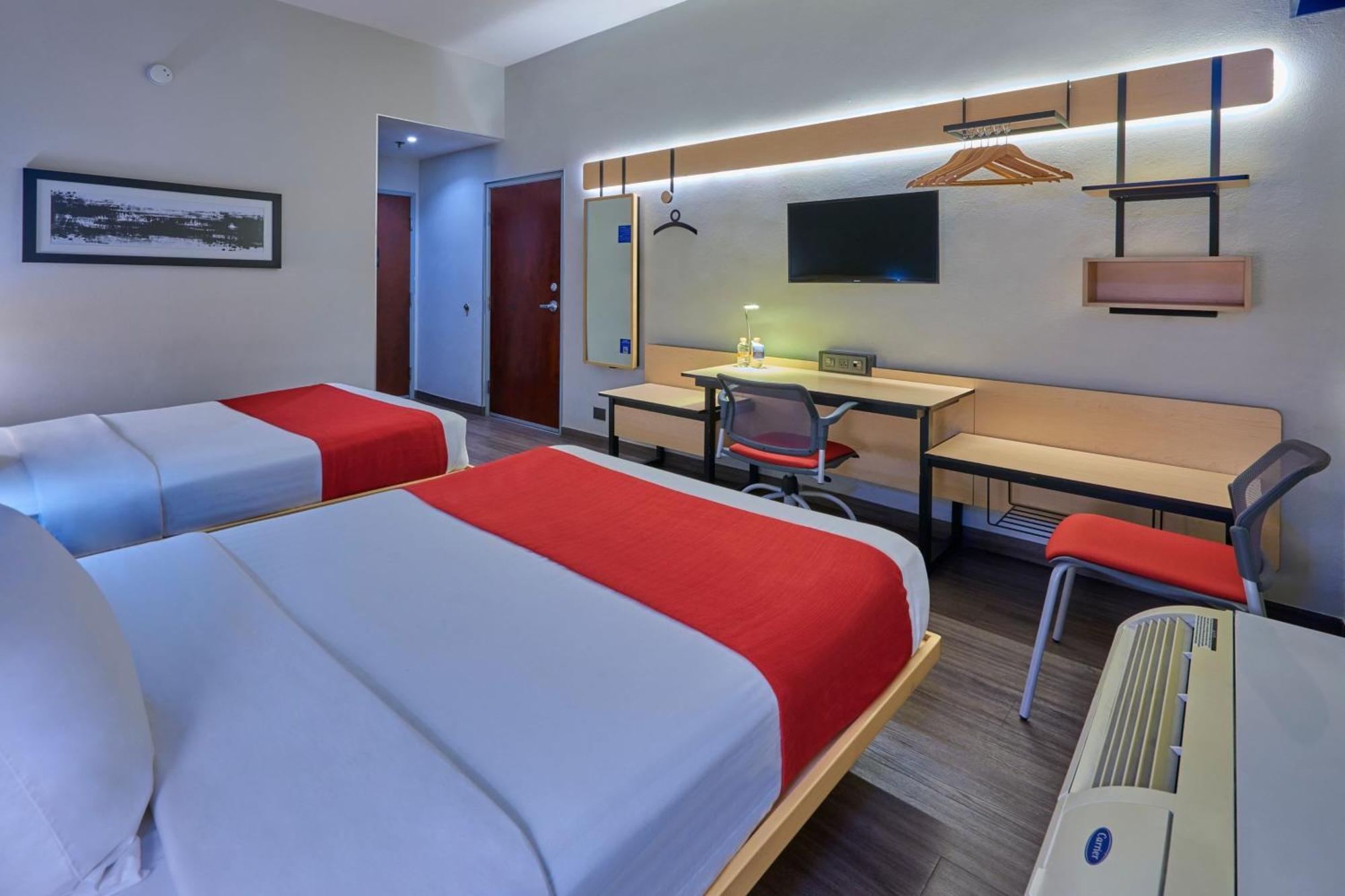 City Express By Marriott Chihuahua Exterior photo