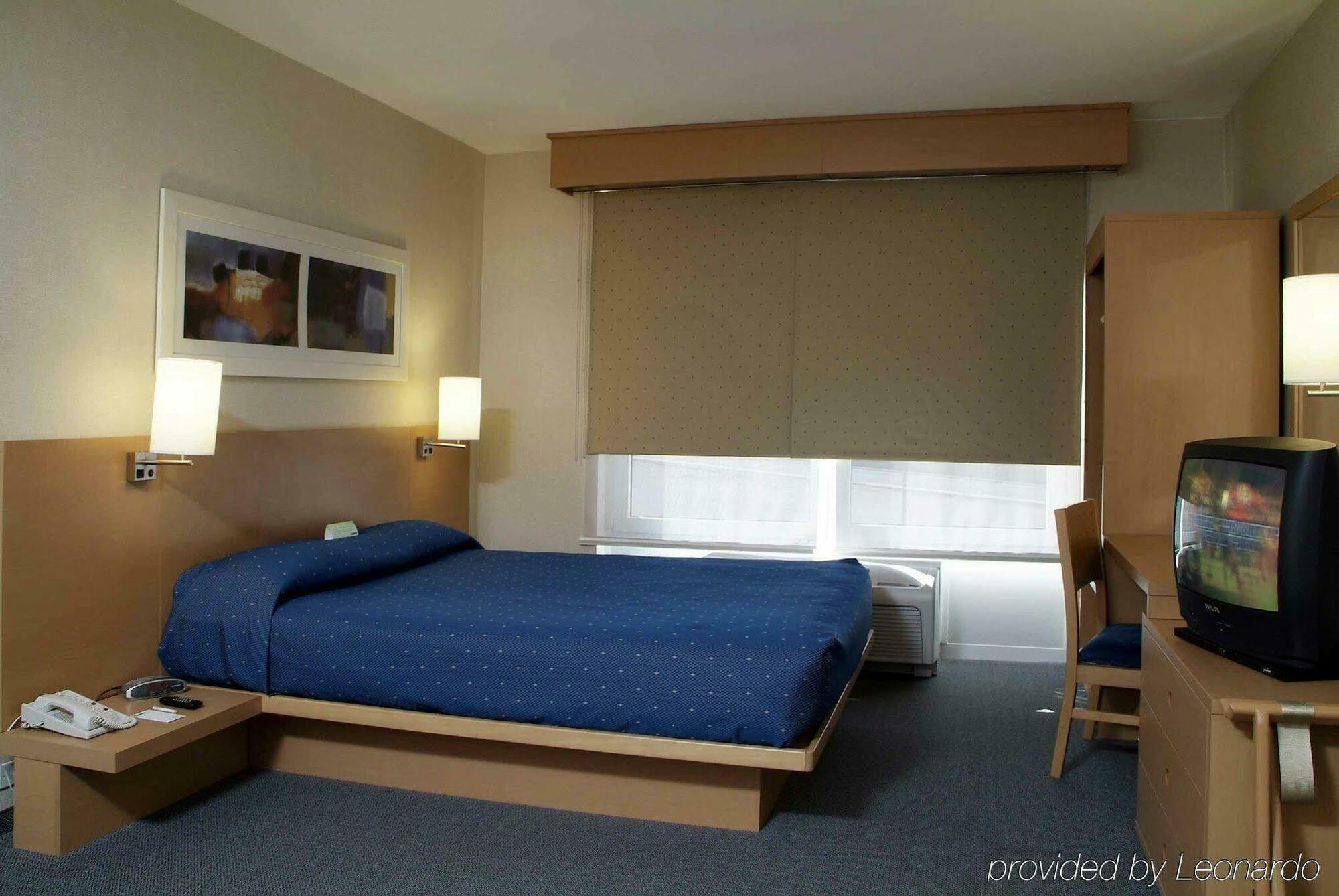City Express By Marriott Chihuahua Room photo